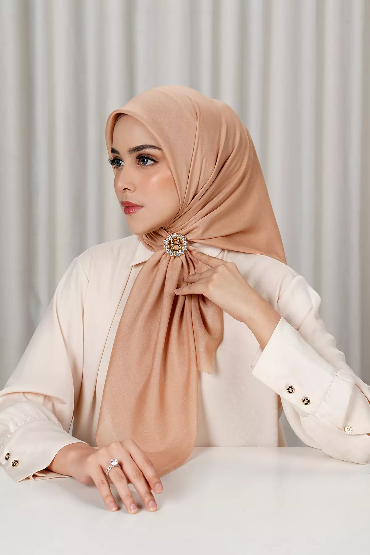 Today's Scarf - Sand