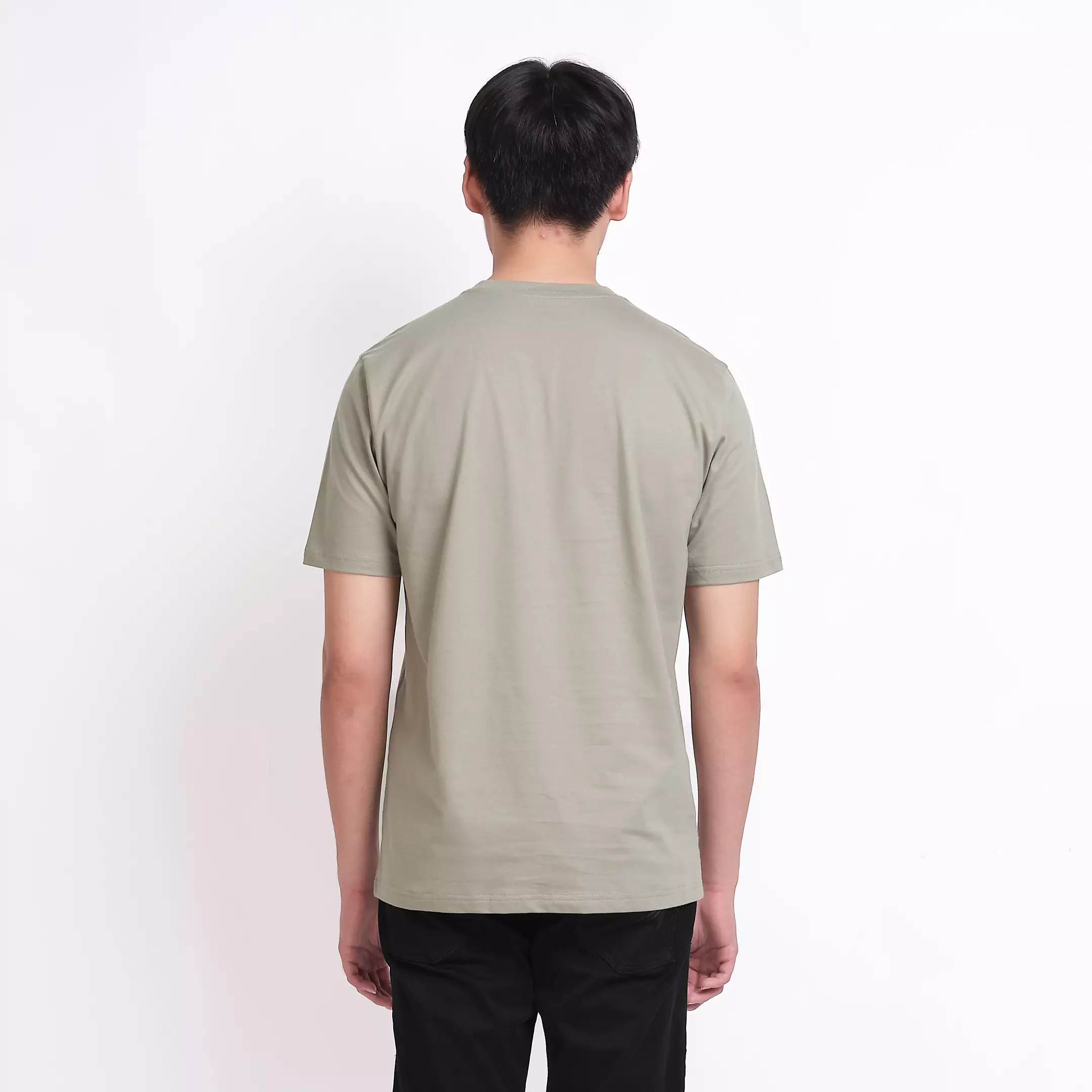 TRIPLE Kaos Reguler Fit (YTS 136) Warna Light Olive