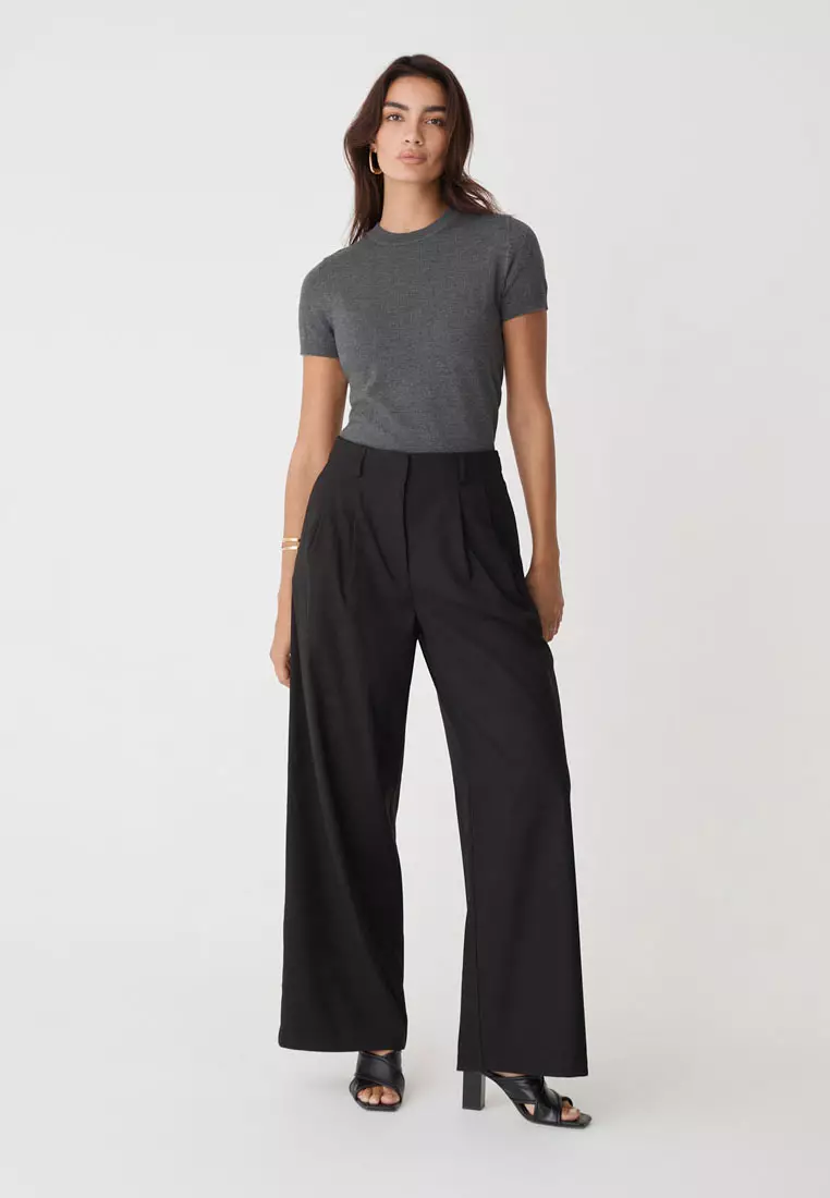 Catherine Short Sleeve Knit