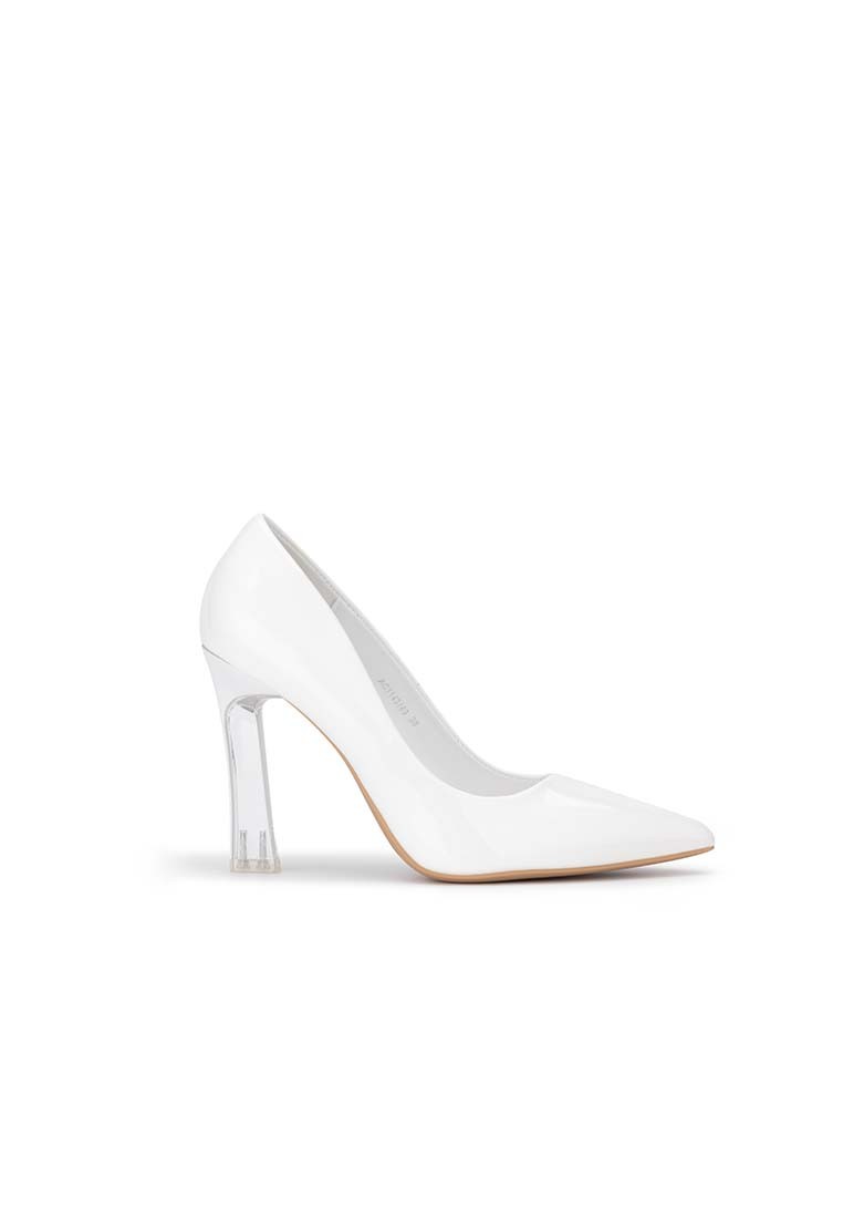 PATENT UPPER WITH ARCYLIC HEEL PUMP