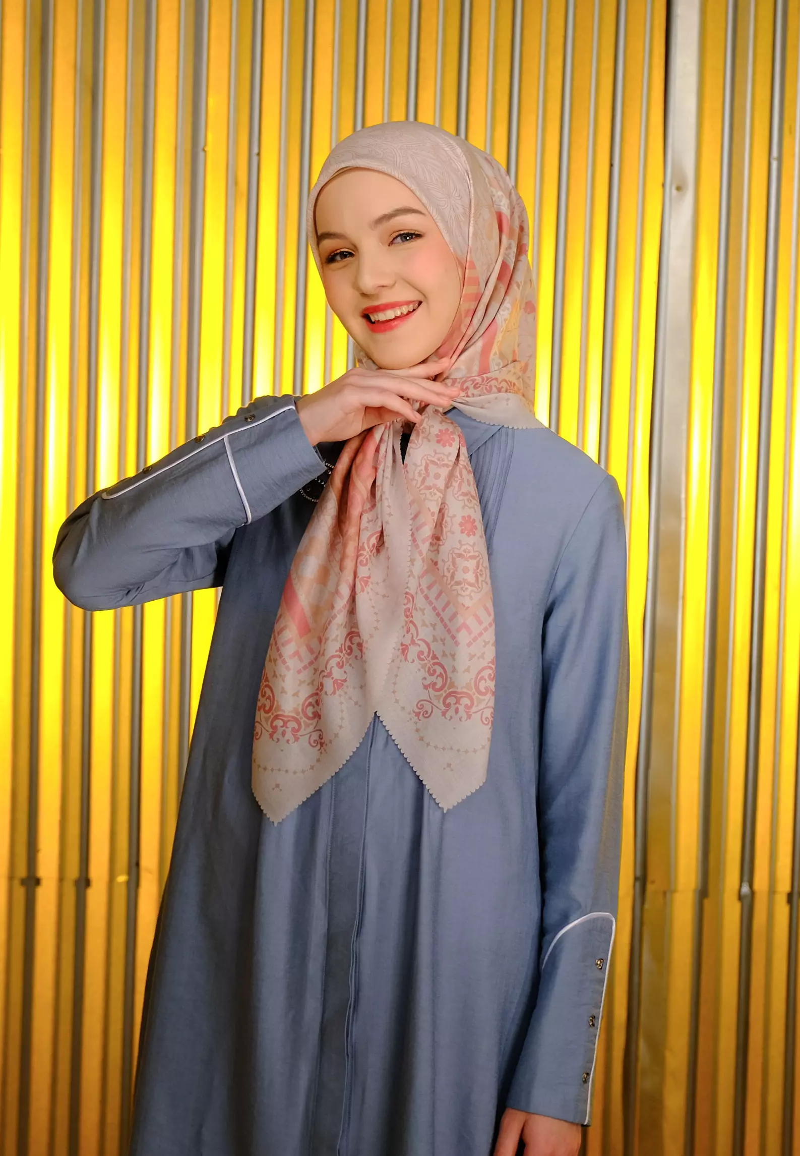 Merchi Tree Printed Scarf | Hijab Segi Empat Motif