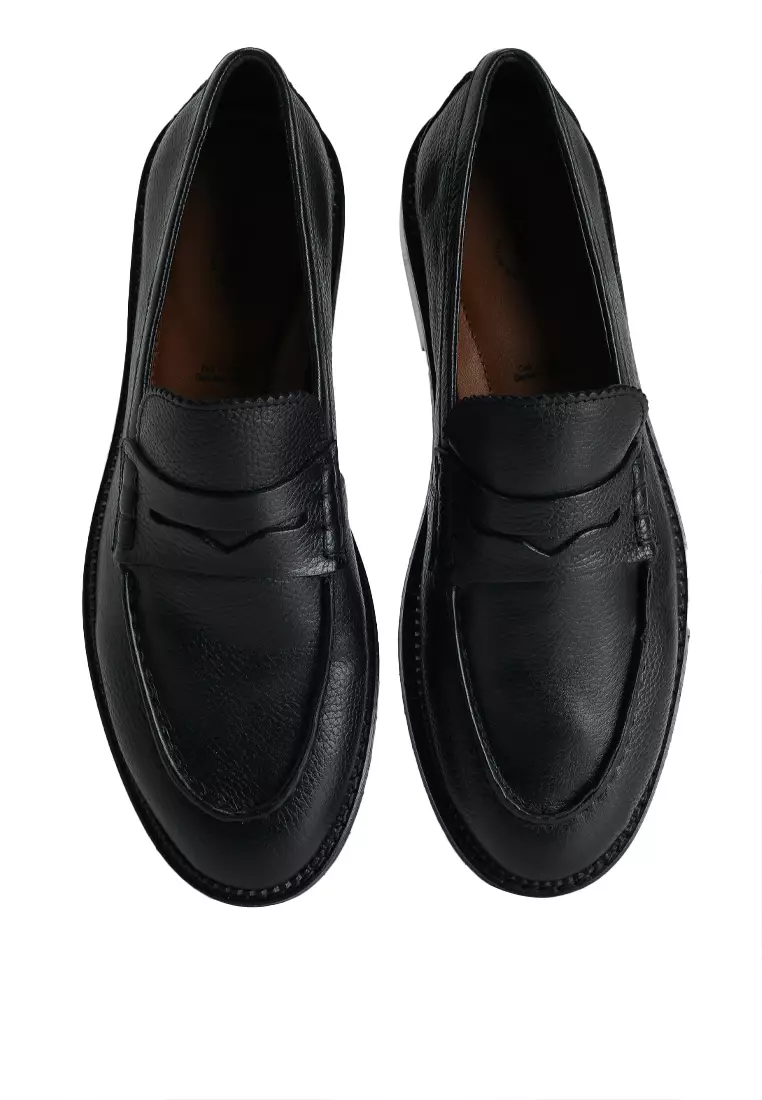 Melville-In Shoes