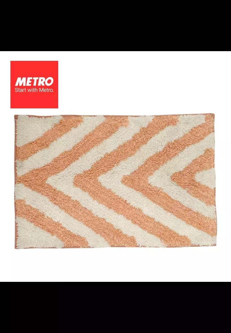 Buy METRO Metro Homewares Bath Rug V Shape Tufted 40cm x 60cm POVS 7033