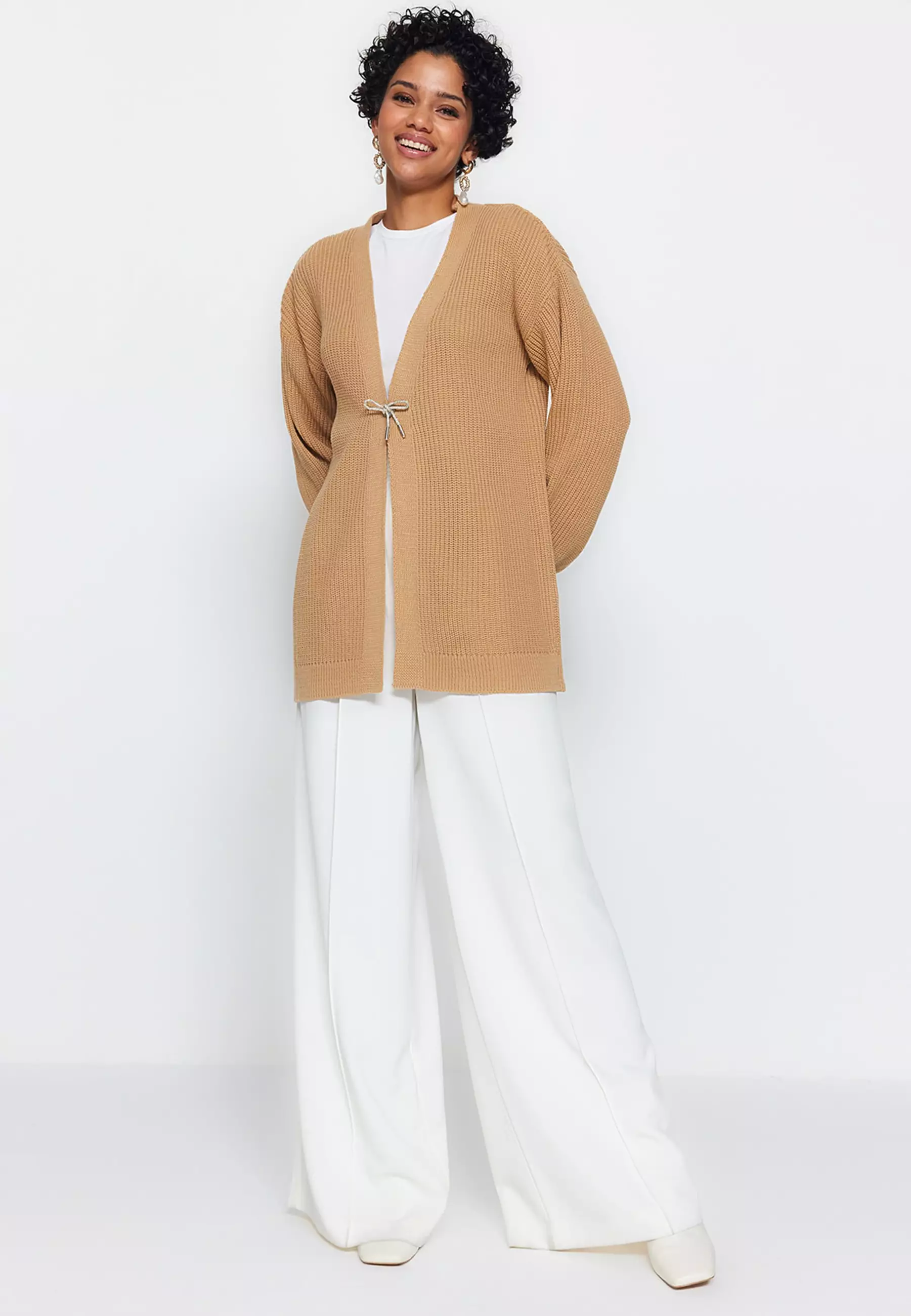 Long Sleeved Knit Cardigan