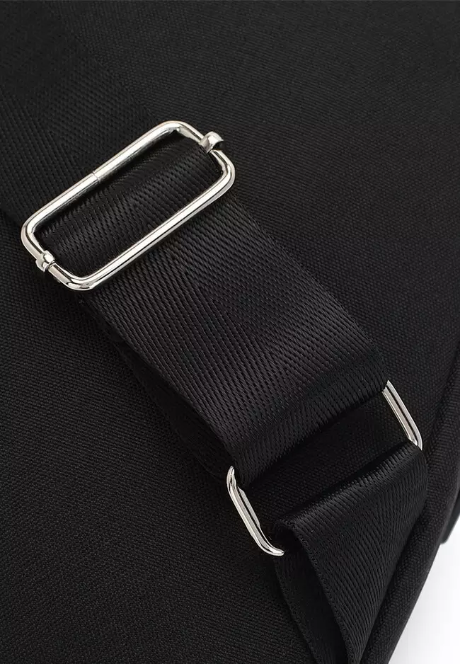 Men's Chest Bag / Sling Bag / Crossbody Bag - Black