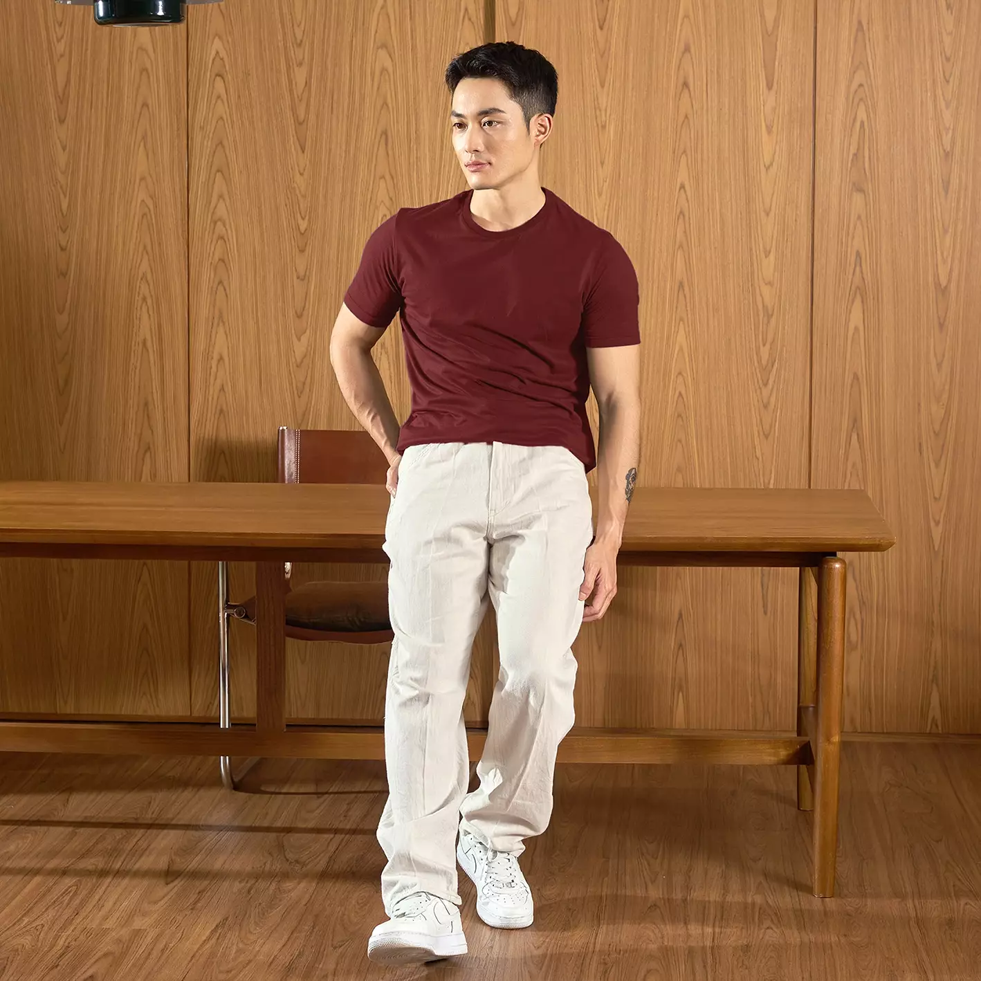 Kale Silky Maroon/ T-Shirt Pria polos lengan pendek / Unisex