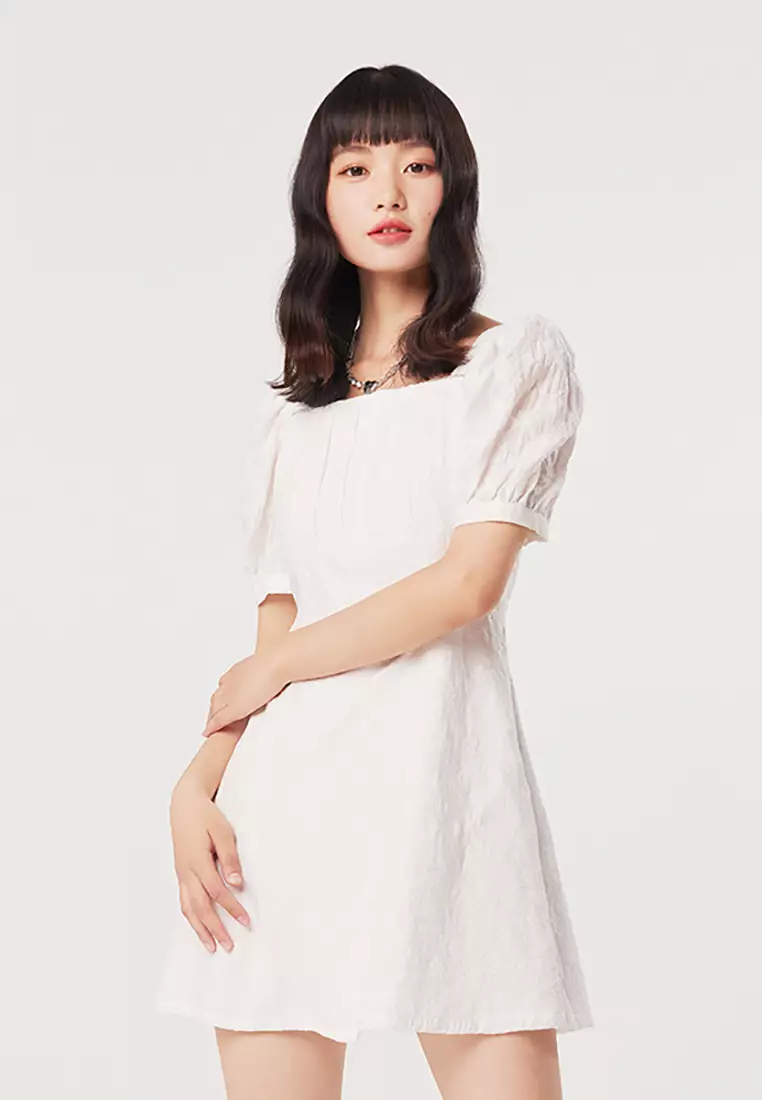 Hopeshow Puff Sleeve Square Neck Textured Dress