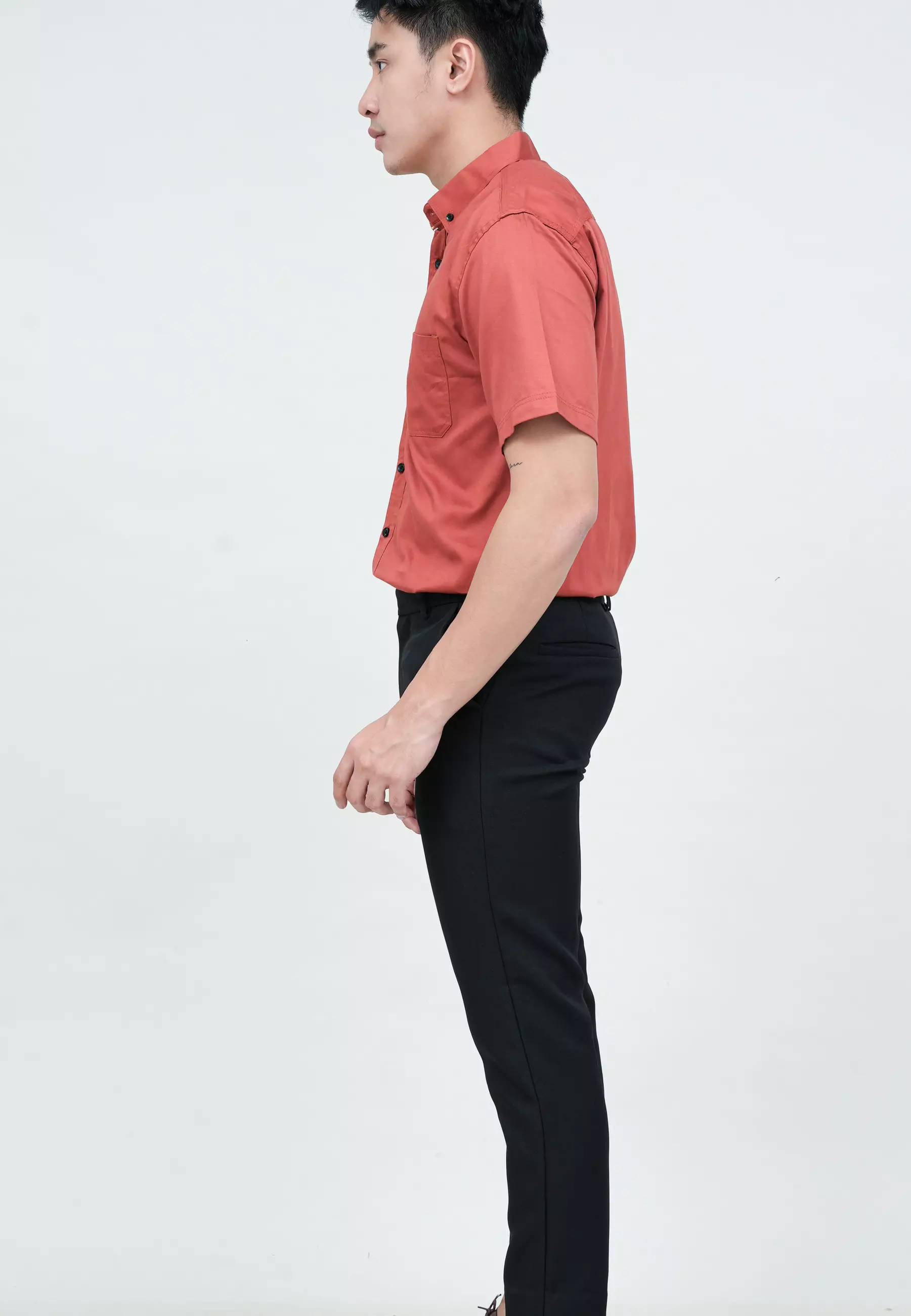 Houseofcuff Kemeja Pria Lengan Pendek Slim Fit Teracotta Merah Bata