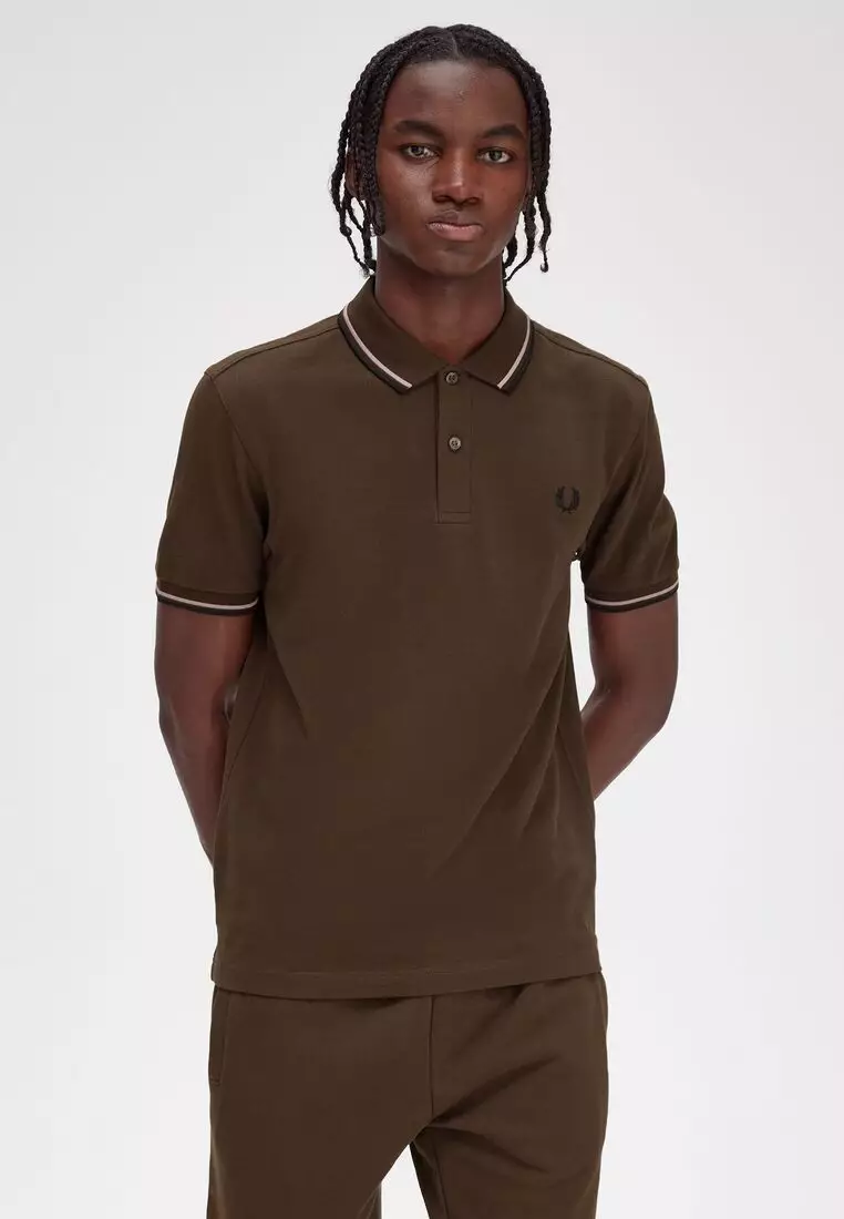 Fred perry black hotsell short sleeve shirt