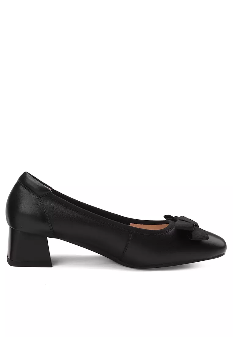 Discount on Twenty Eight Shoes  shoes - SKU: 4cm Bow Grain Leather Pumps Aa8732