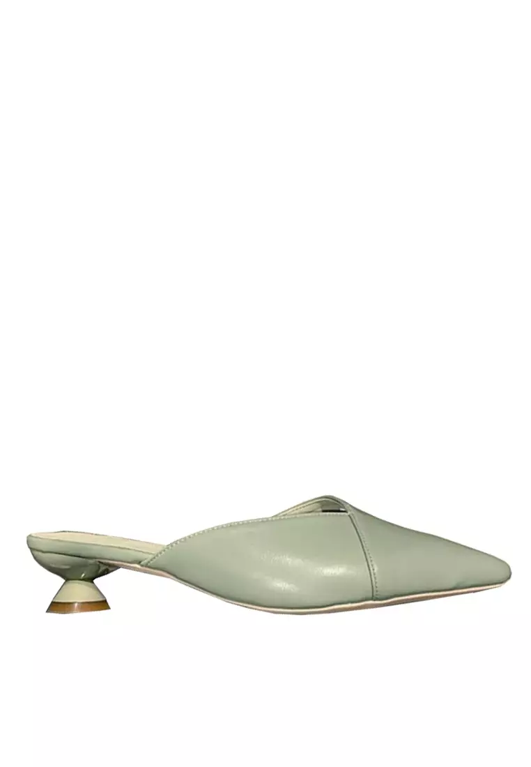 Discount on Twenty Eight Shoes  shoes - SKU: VANSA Stylish Slip-On Heels VSW-C001