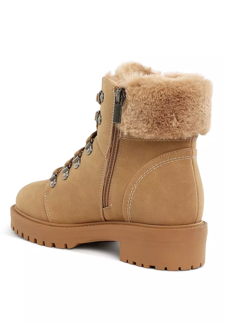 Faux Fur Collar Ankle Boots in Beige
