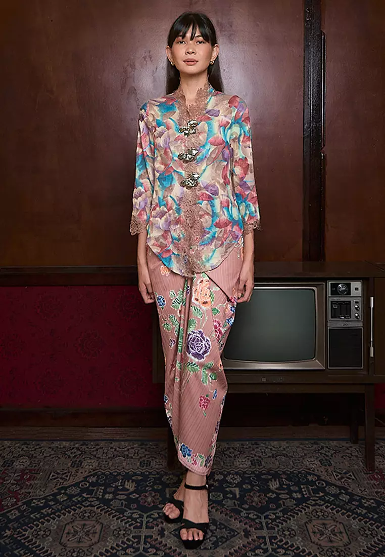 Buy MASLEA Kebaya Pendek Wah Top 2026 Online | ZALORA Philippines
