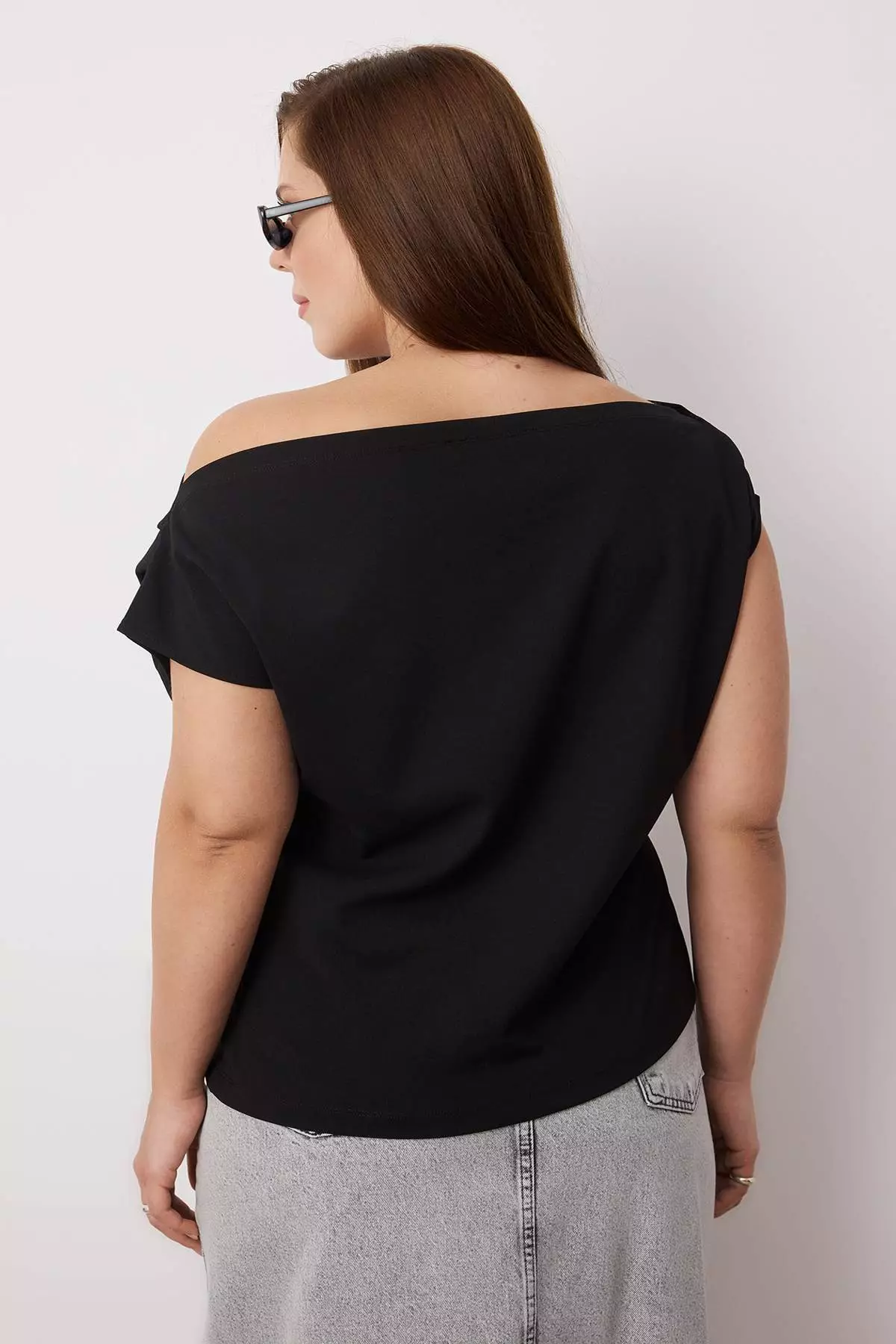 Black Crepe Knit Plus Size Blouse Tbbss25Af00119