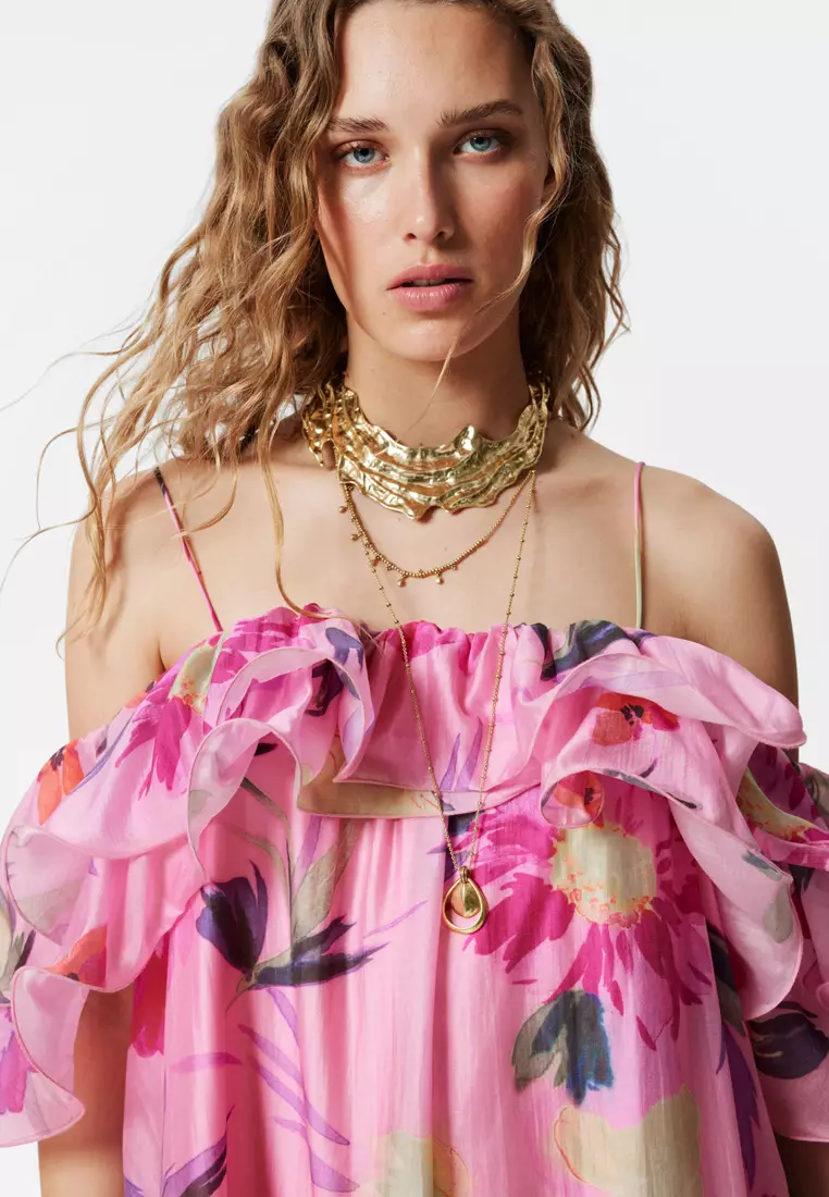 Off-Shoulder Ruffle Maxi Dress