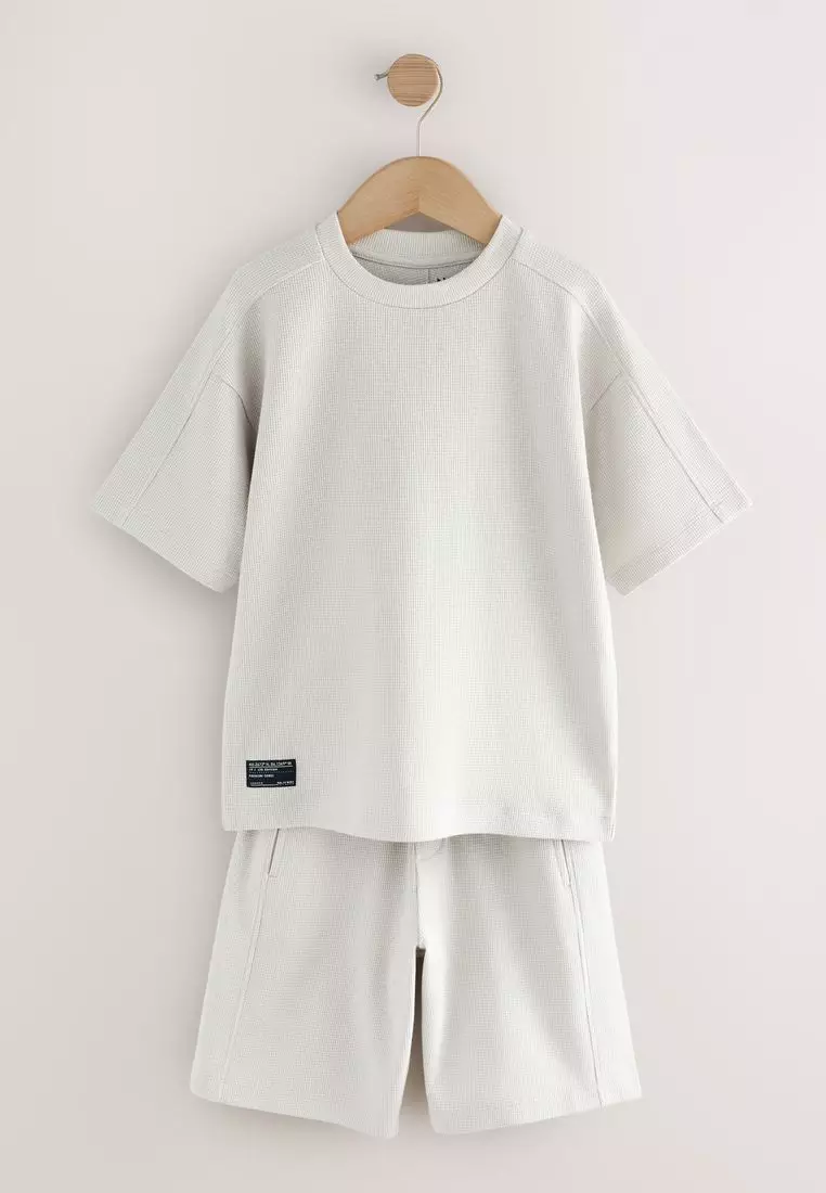 Textured Short Sleeve T-Shirt and Shorts Set