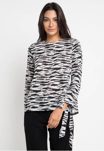 Jual Dust Jeans Blus Paksian Original ZALORA Indonesia