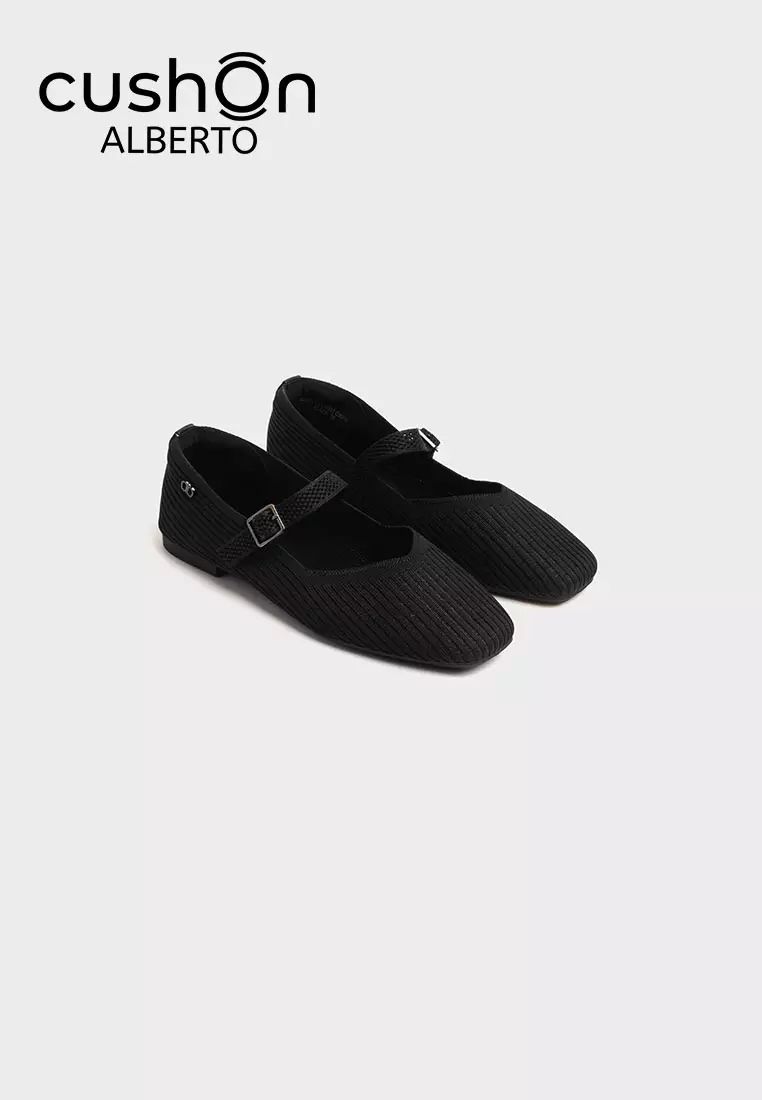 cushOn Women's Gabrielle Flat Shoes