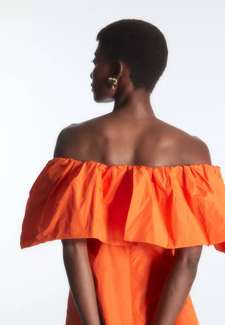 Voluminous Off-the-Shoulder Top