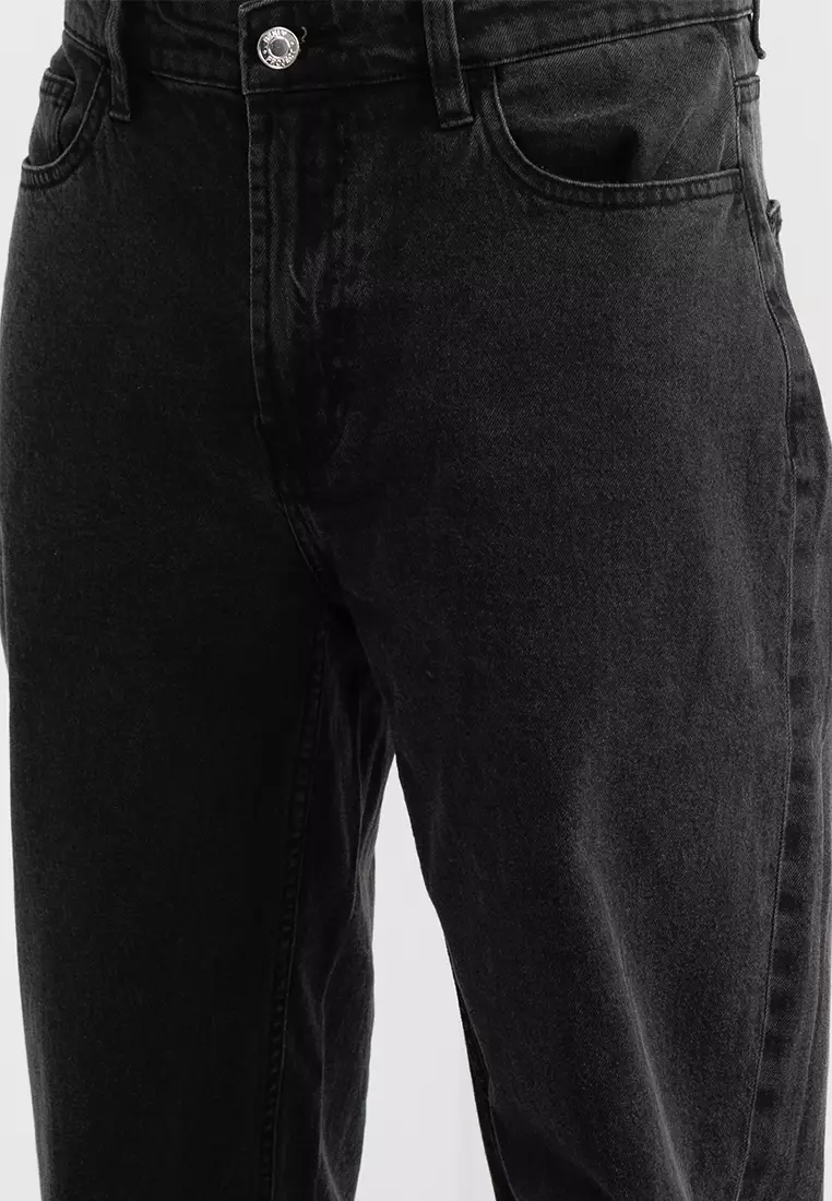 Tapered Recycled Jeans
