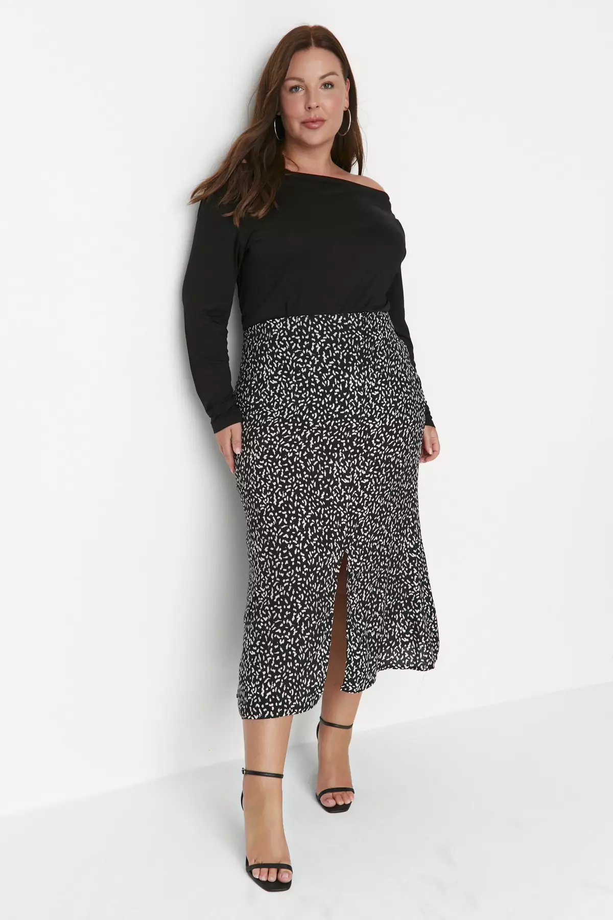 Black and white viscose skirt top