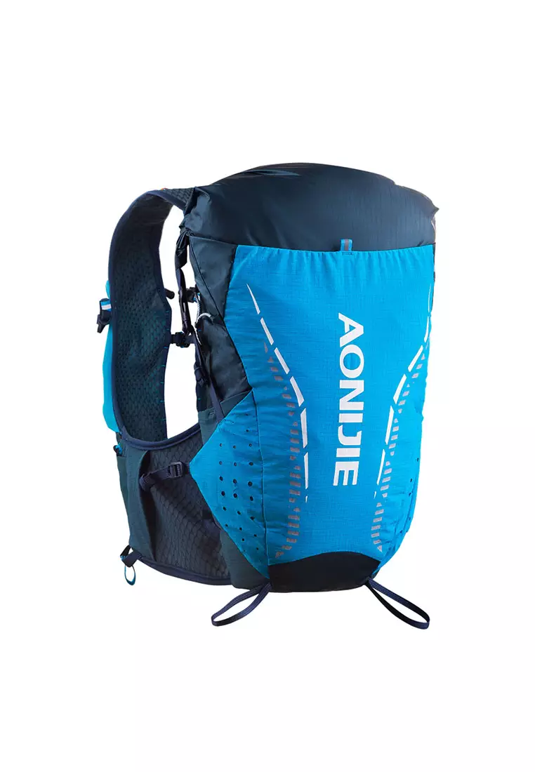C9104 18L Trail Running Backpack