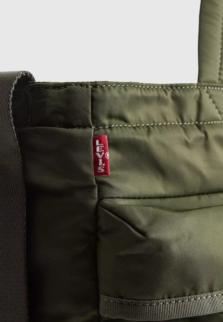 Levi's® Men's Mission Bay Tote (004C2-0003)