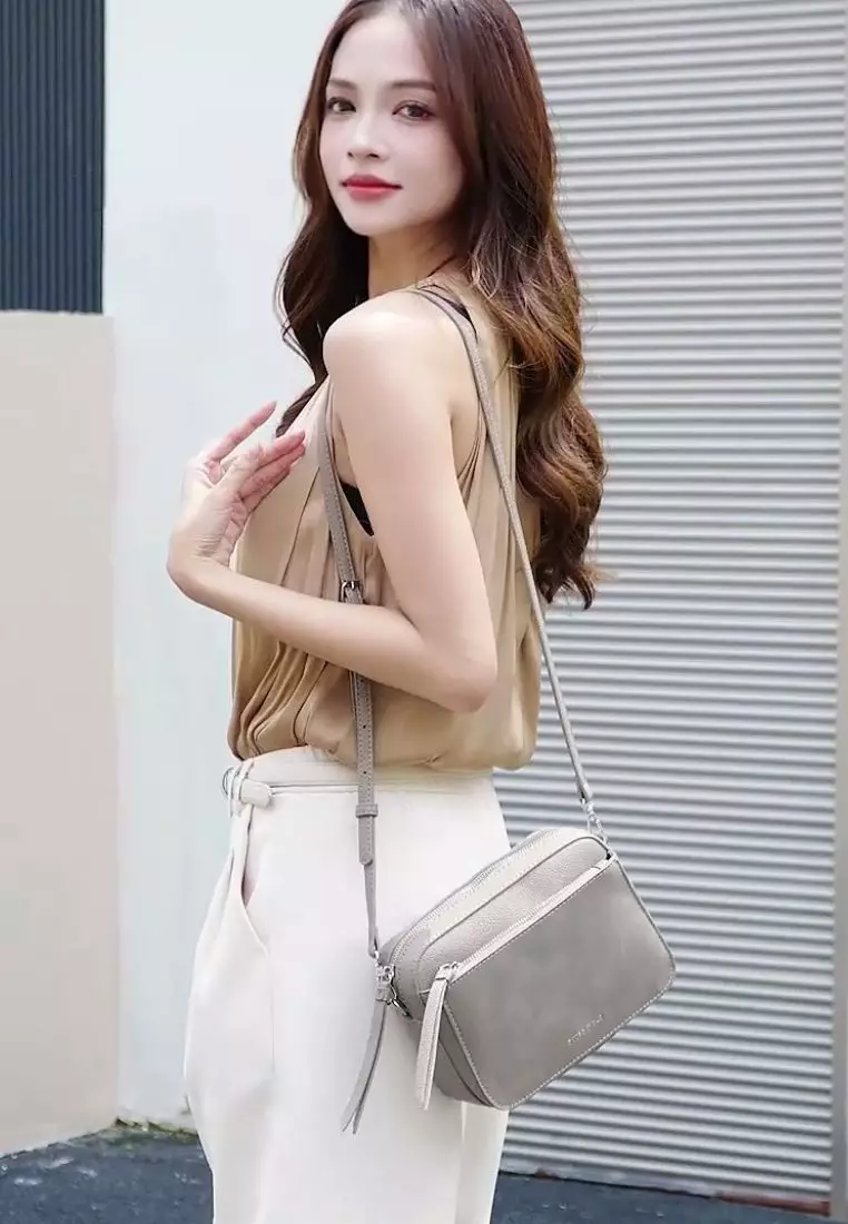 Women's Sling Bag / Crossbody Bag / Shoulder Bag - Grey