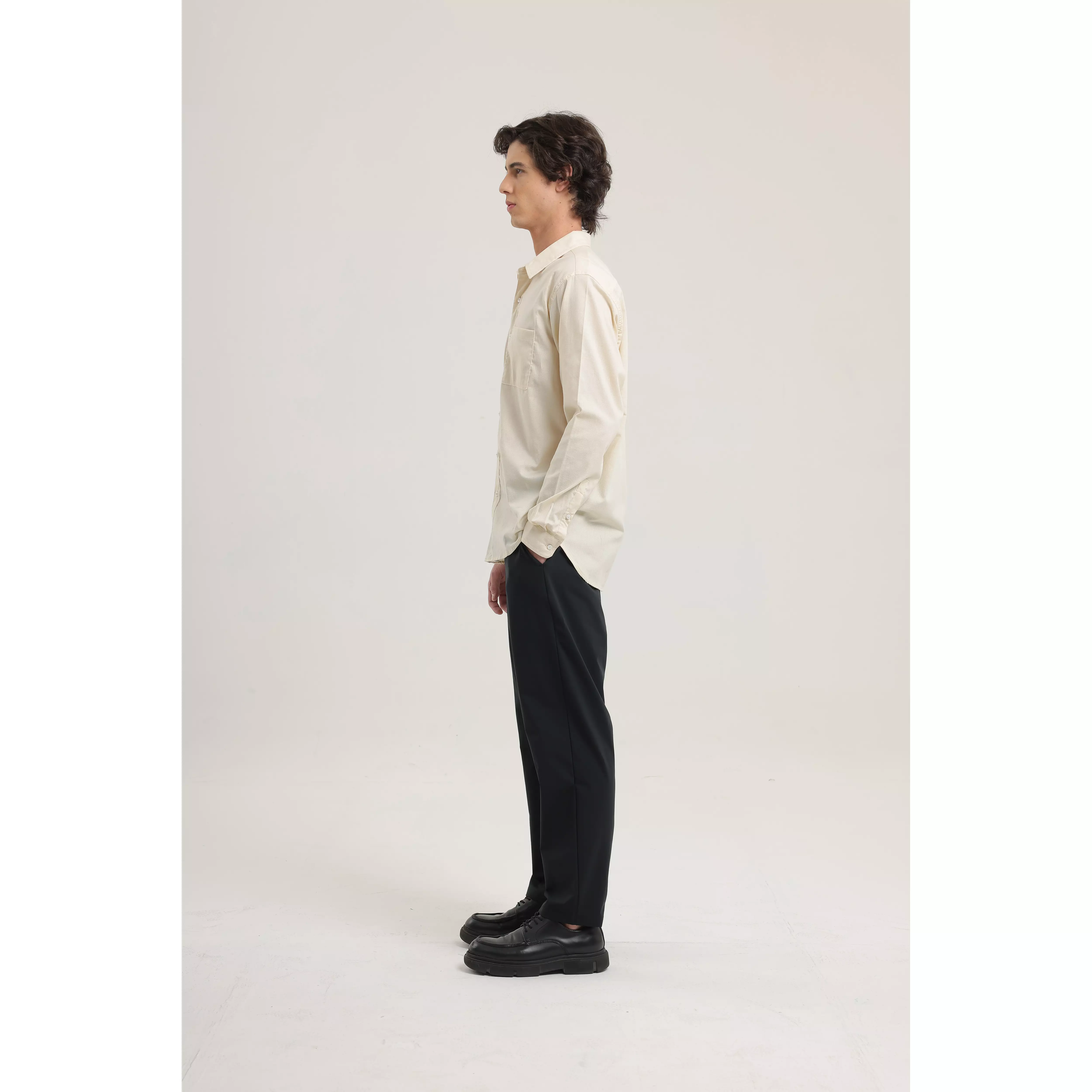 LARUSSO Big Size Kemeja Pria Basic Oxford Lengan Panjang - Moonstruck