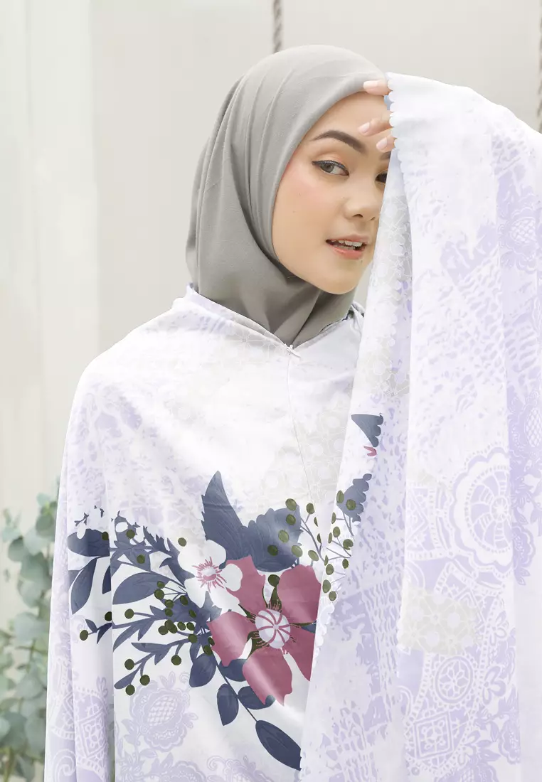 Mukena 2 in 1 Premium Reviera Lasercut Prayer Set Motif - Blueberry Milk