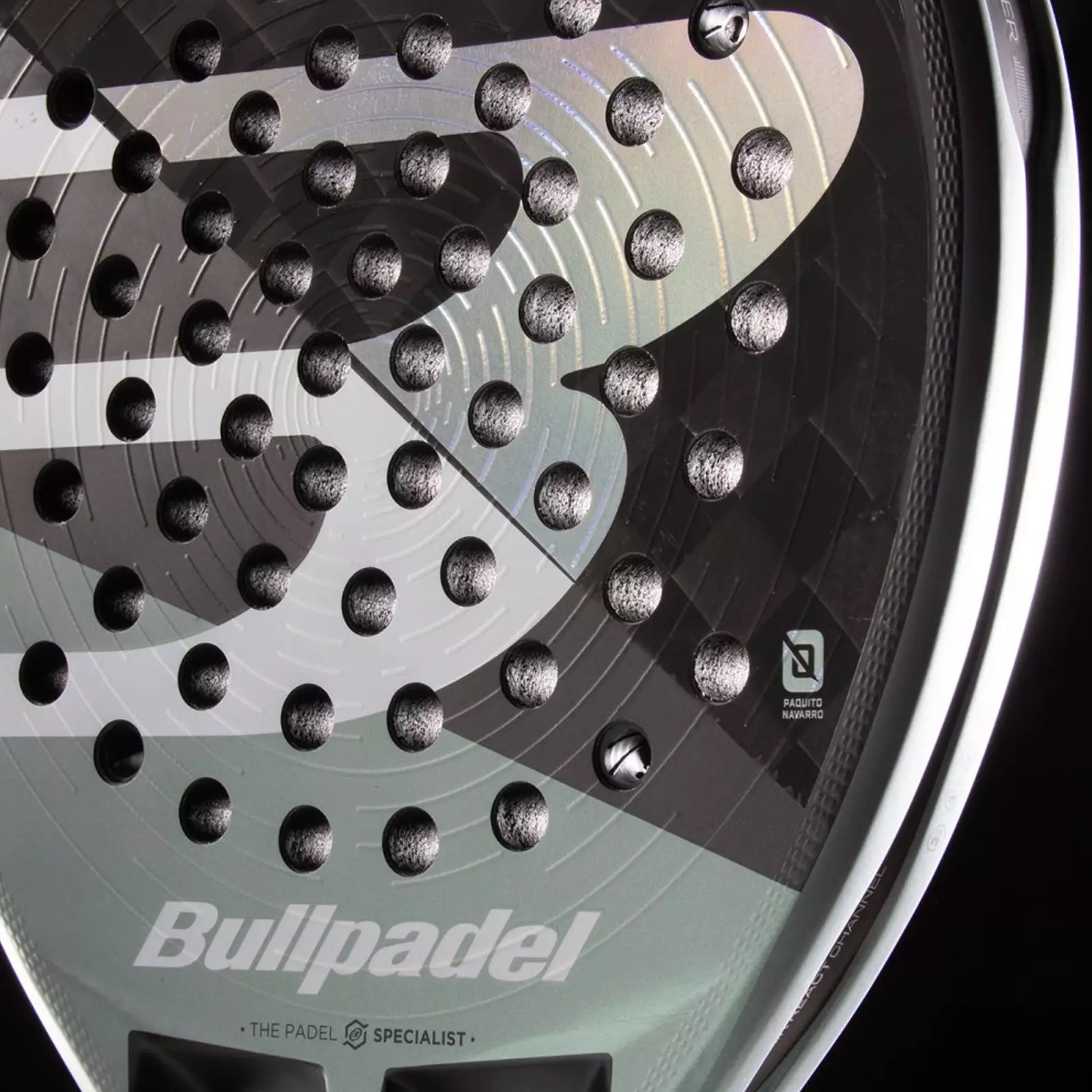 Raket Padel BULLPADEL Hack 04 2026 360-365 Grey Black