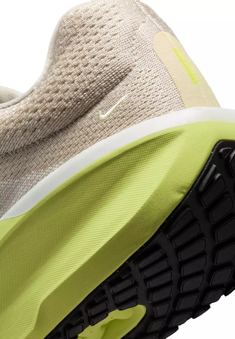 Winflo 11 Shoes