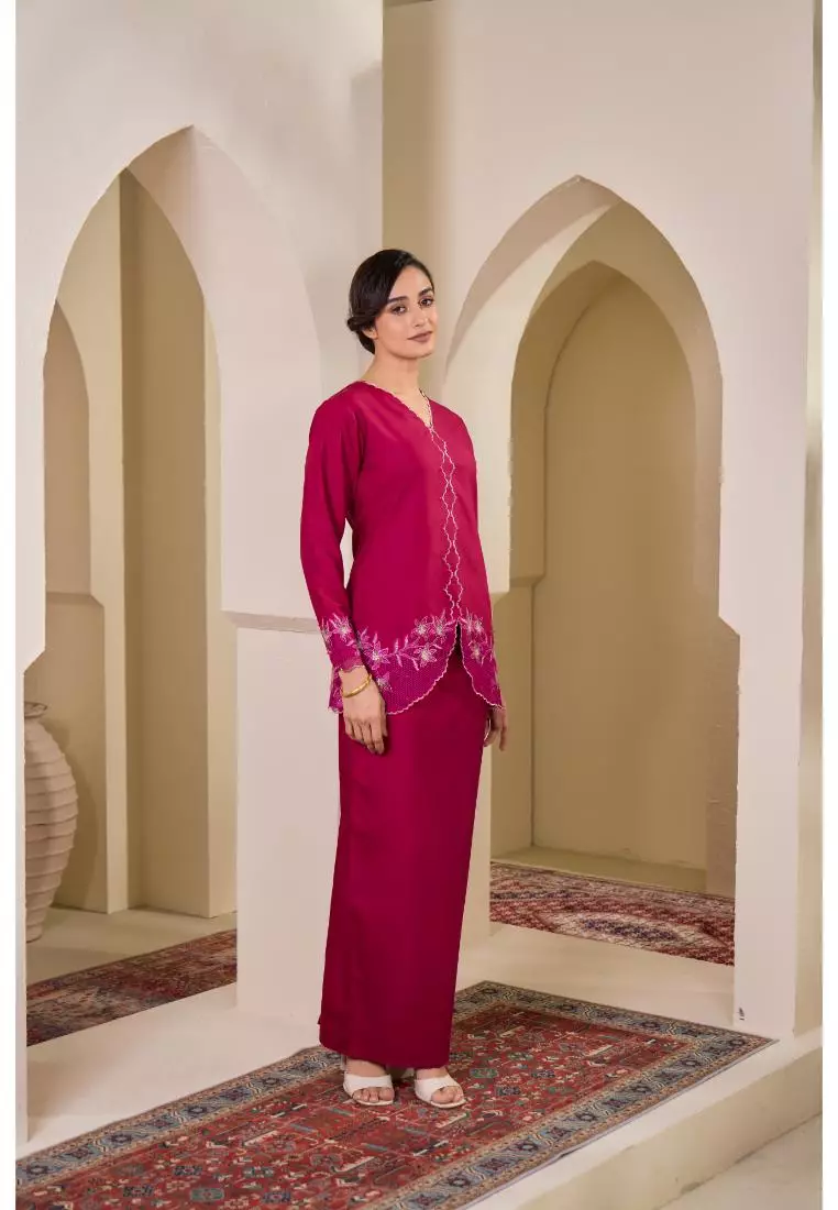 Mini Kurung Sulam Kareena