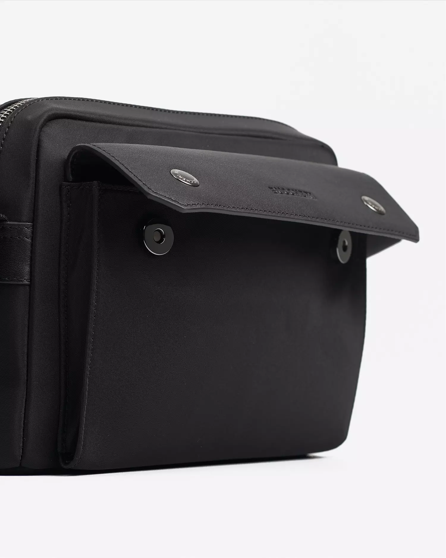 Buccheri Avery Bag Men Black/Black