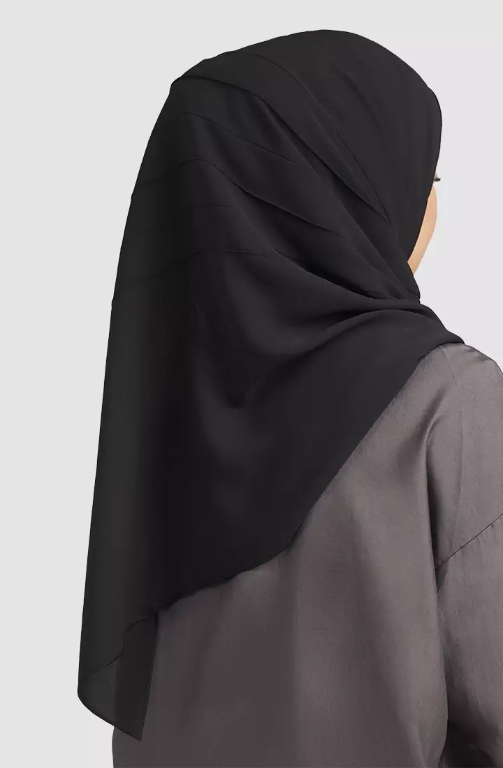 AUDRA ORIKAMI SLANT PLEATED SCARF