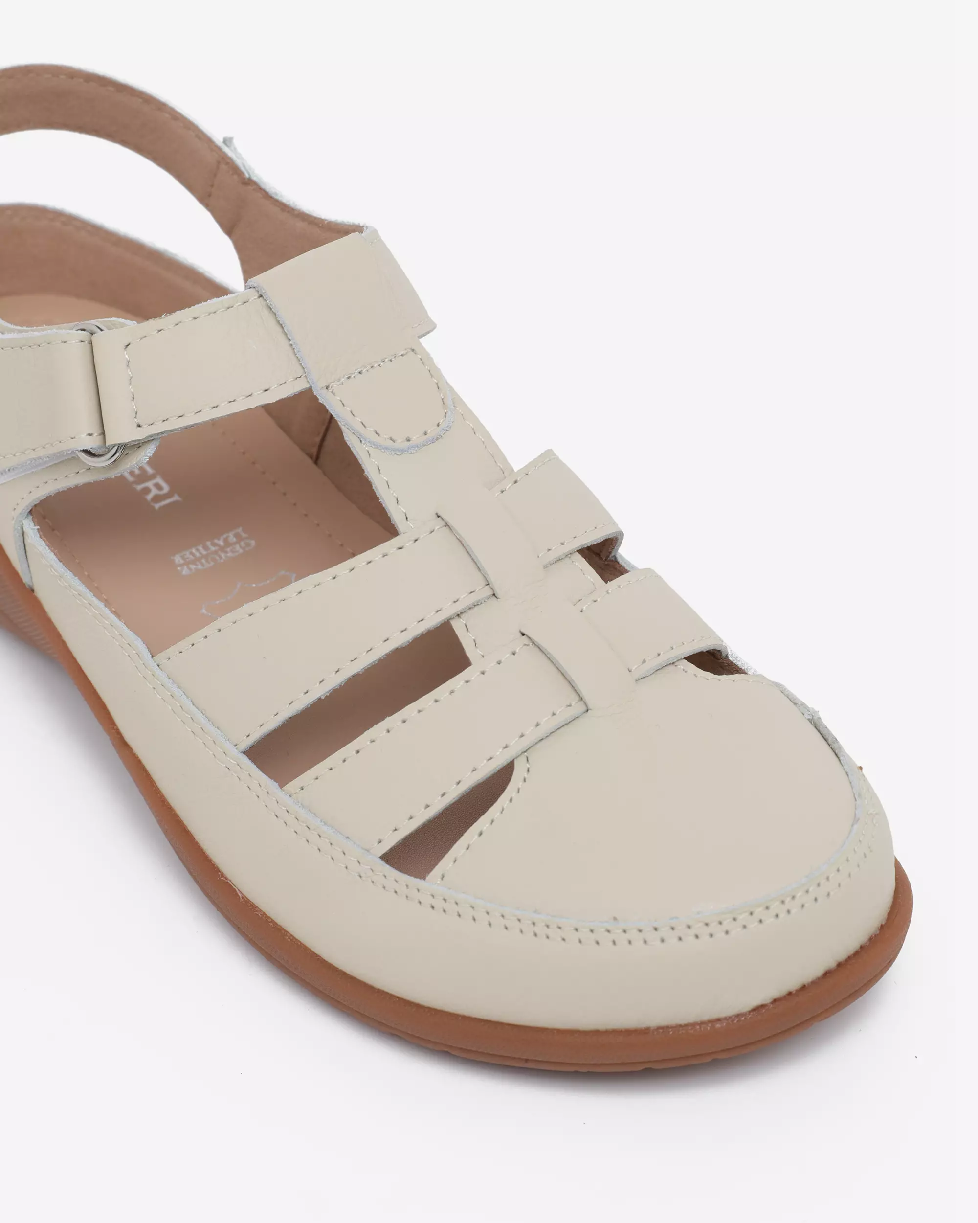 Buccheri Ariadne Sandal Women Off White