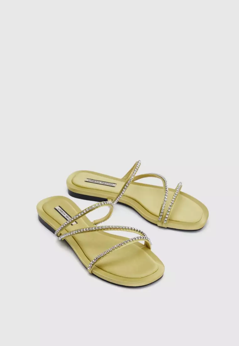 Slippers hotsell with diamonds