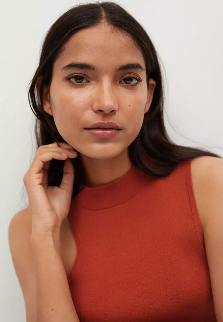 Asymmetric Design Top