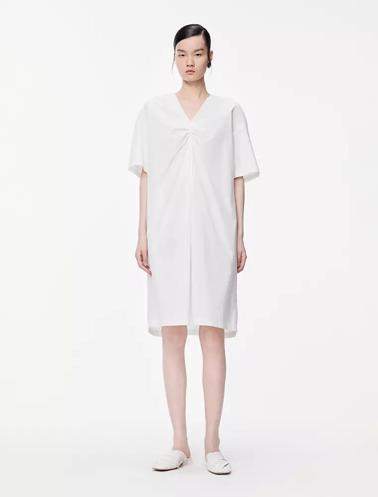 褶皺中長款短袖連衣裙