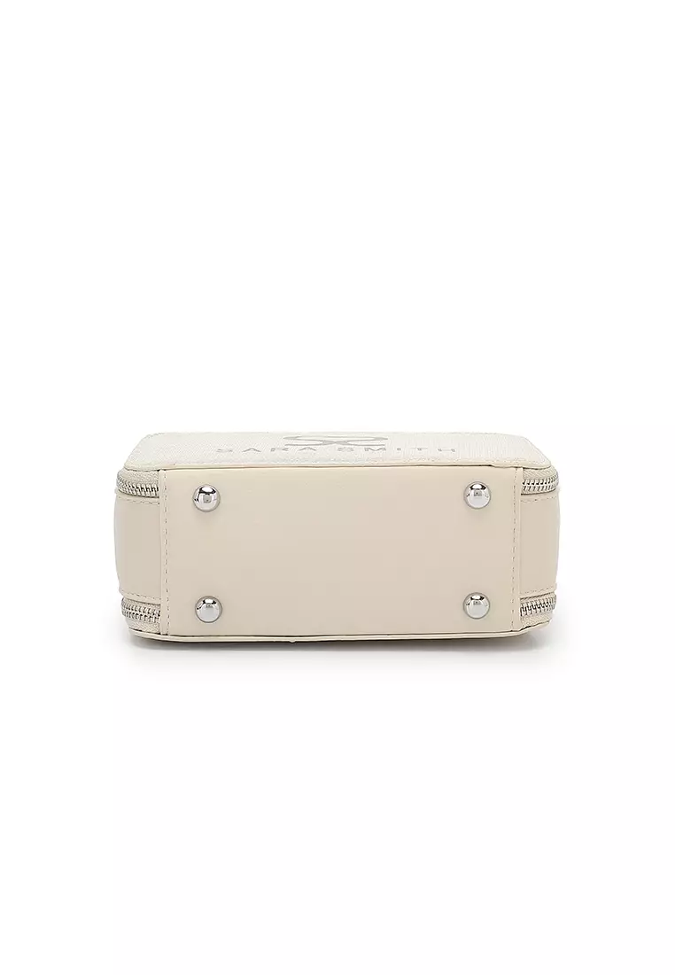 Women's Logo Top Handle Bag / Sling Bag / Crossbody Bag (Tas Selempang / Tas Tangan) - Putih