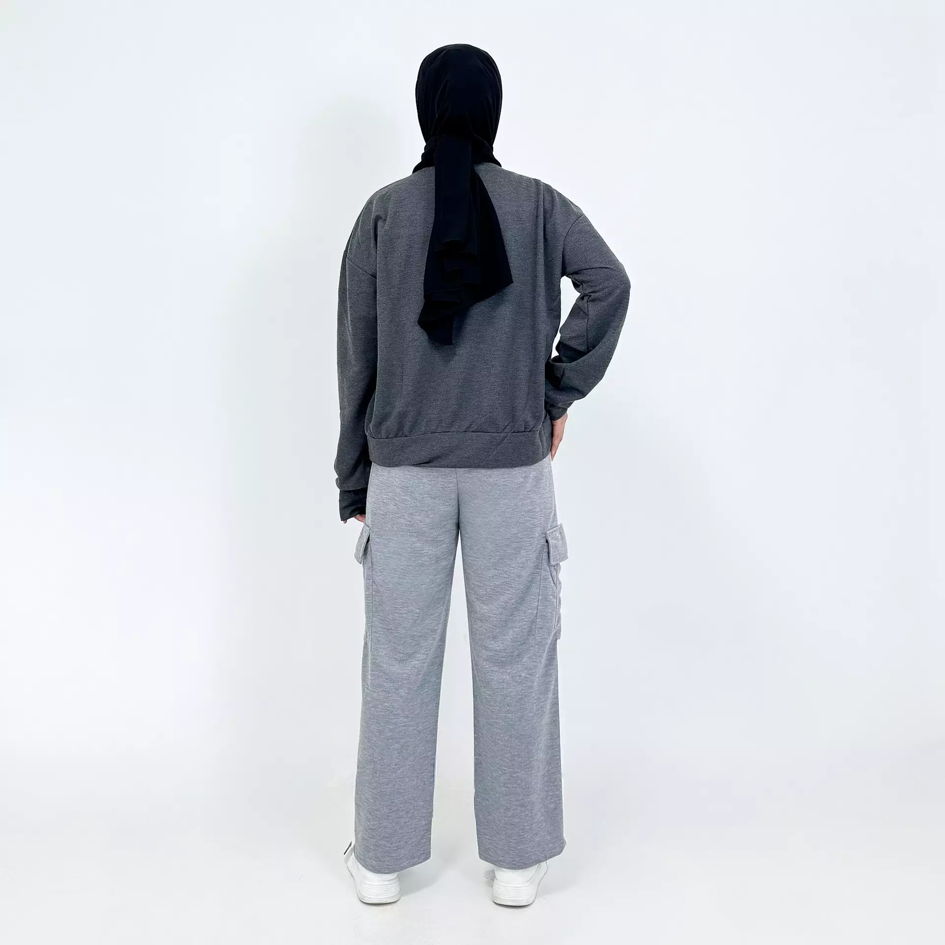 SET Sporty Tanaya (Setelan Olahraga Cargo Pants)