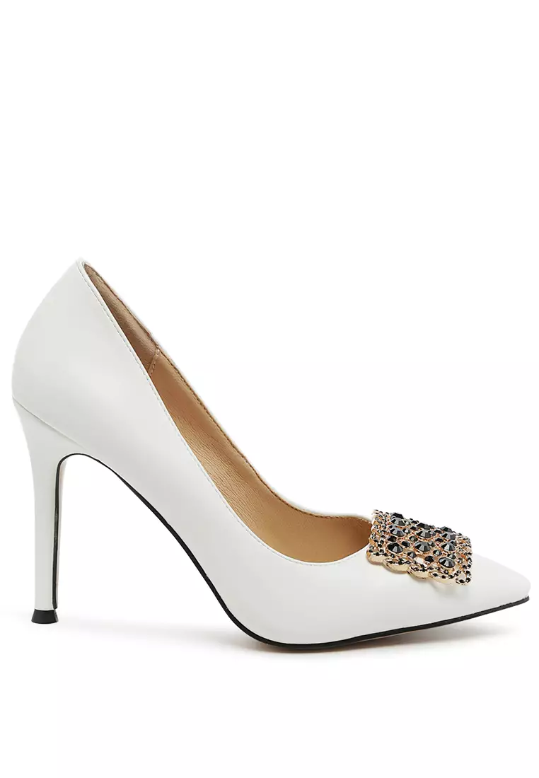 White hotsell pumps online