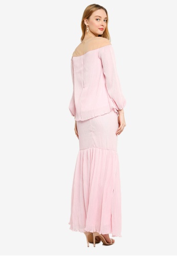 Buy Embellished Puff Sleeves Flare Kurung from Lubna in Pink at Zalora