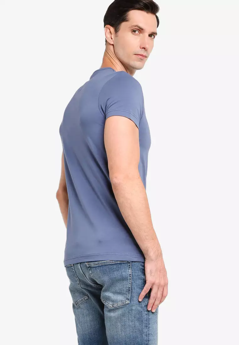 stretch slim fit tee