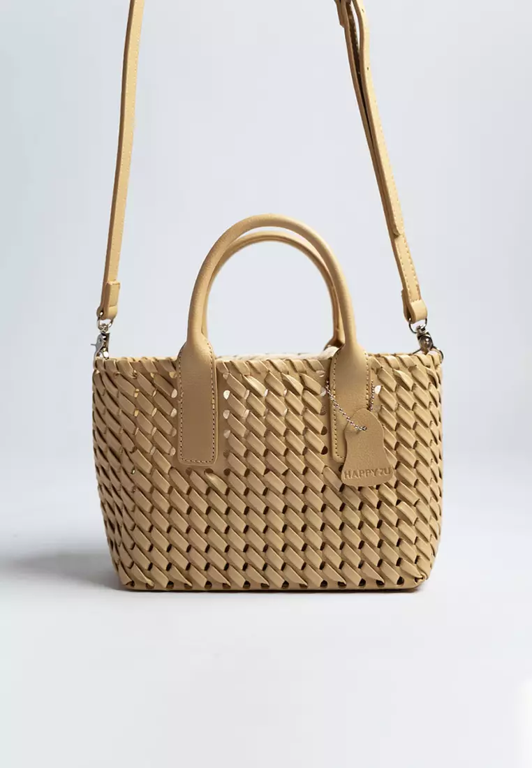 Alyna Weave Bucket Bag