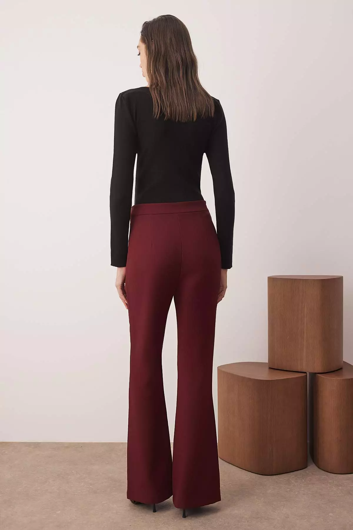 Burgundy Flare Bell-Bottom Woven Trousers Tofaw19Bb0581