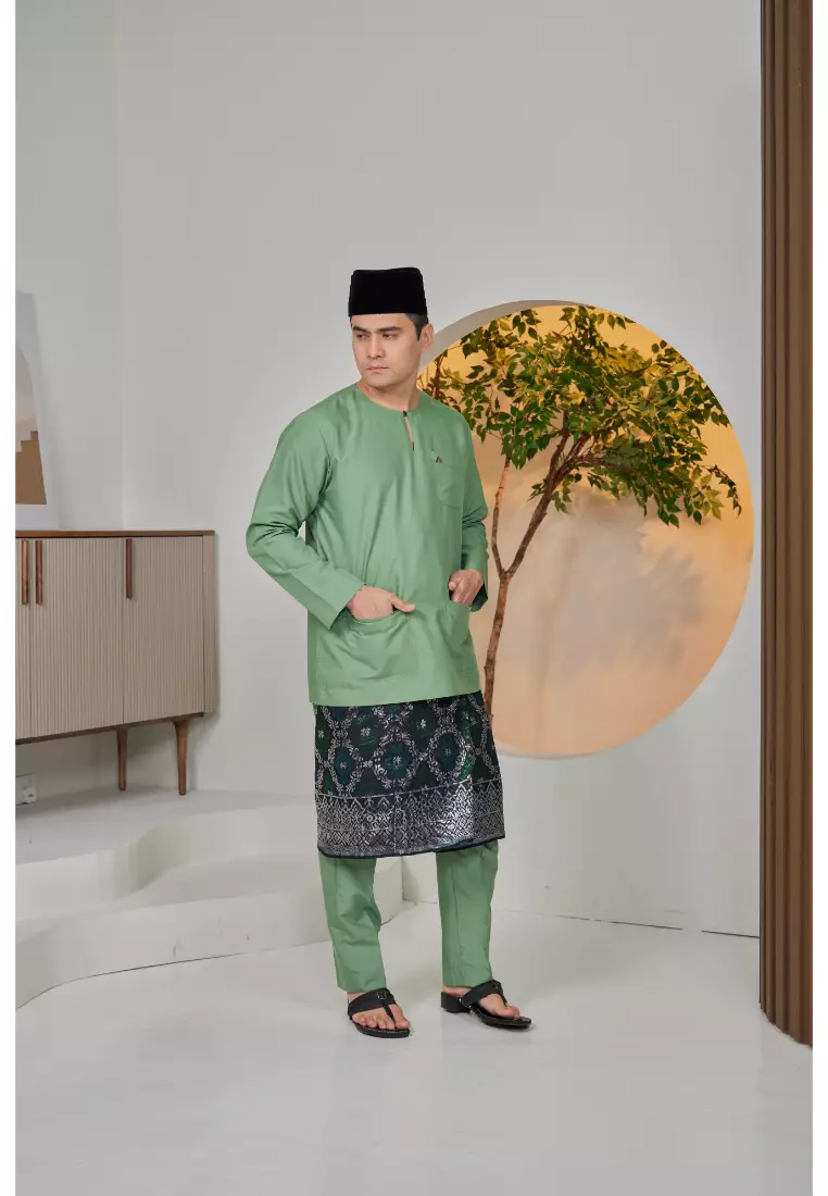 Baju Melayu Teluk Belanga