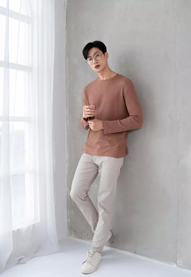 Kale Raffle Soft Brown / Kaos Polos Tekstur Lengan Panjang Pria