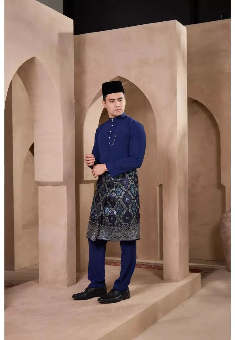 Baju Melayu Mahkota