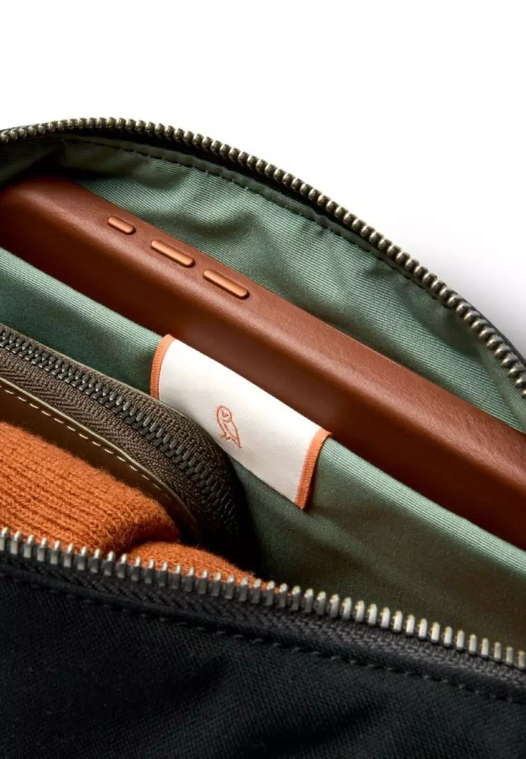 Buy Bellroy Bellroy Classic Sling 3L - Black 2026 Online | ZALORA